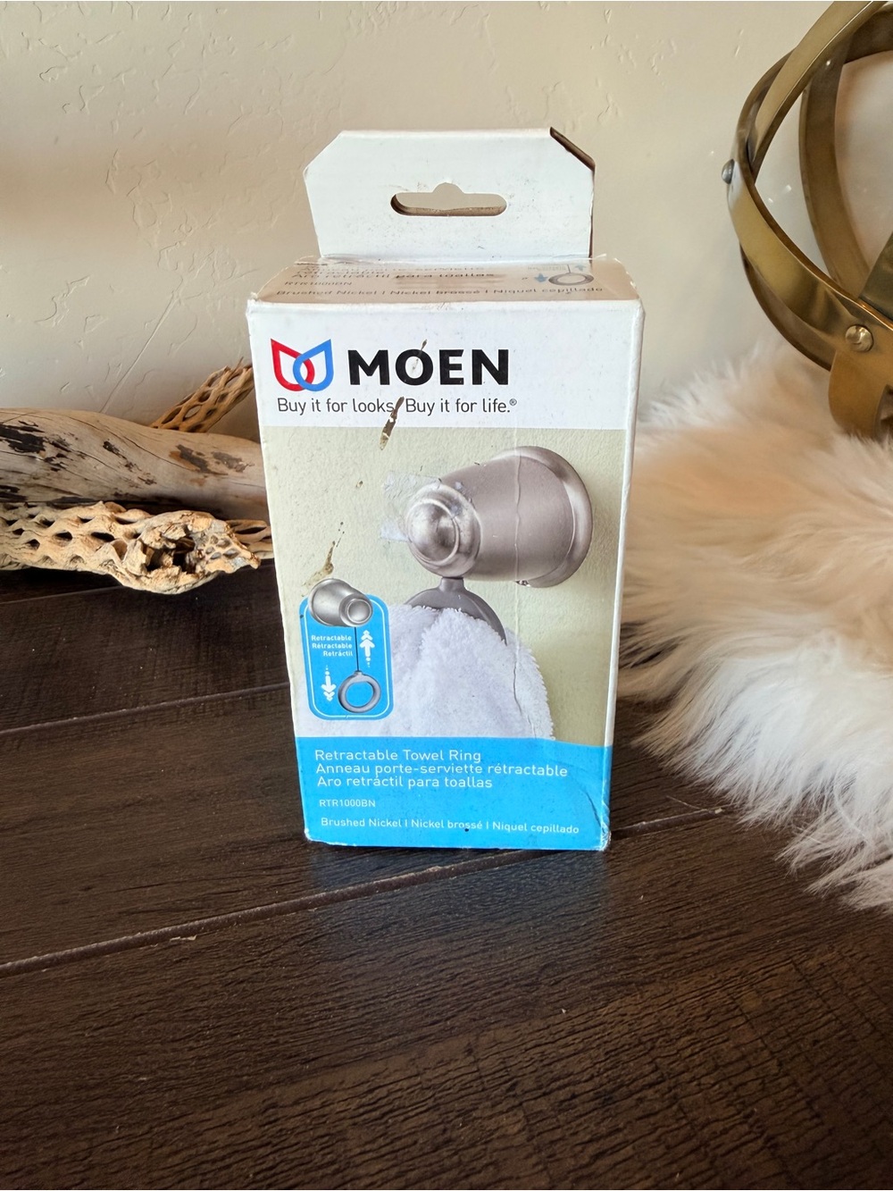 MOEN retractable towel ring